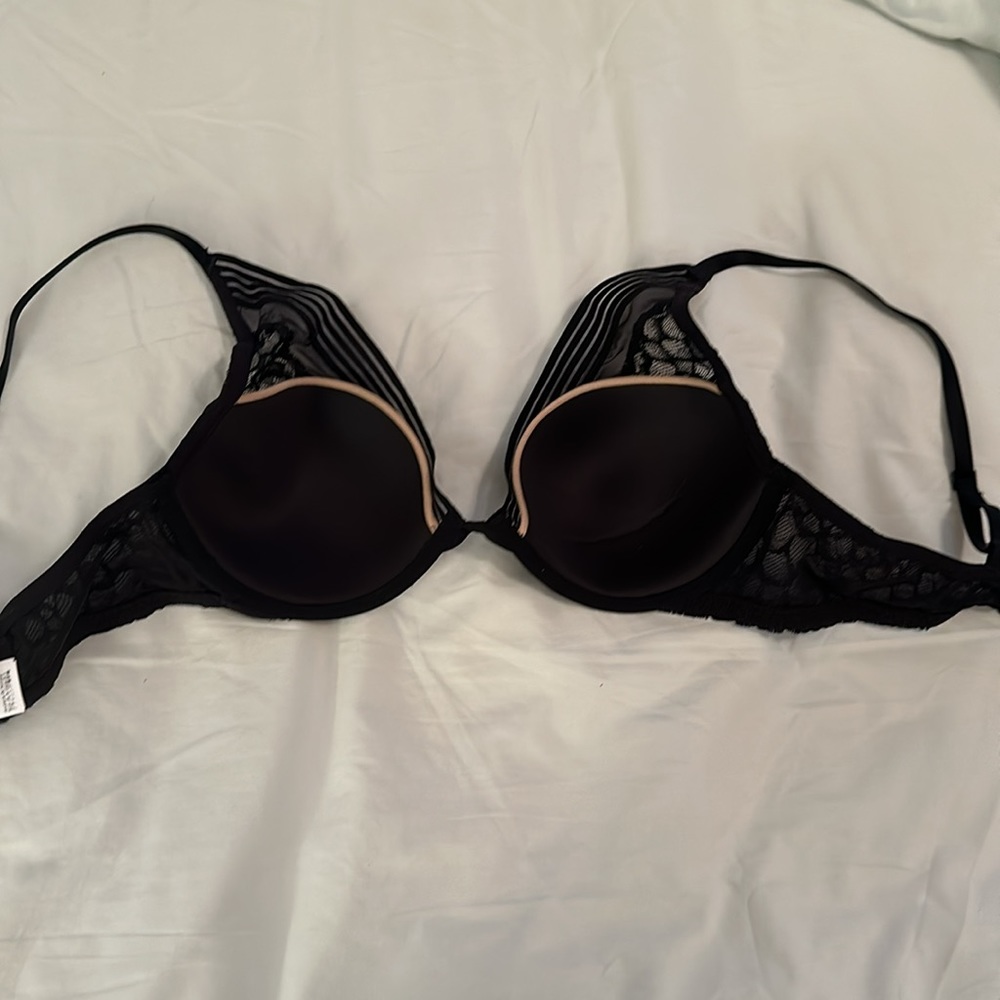 Calvin Klein "Vixen" molded lace Plunge Bra 36C - Picture 4 of 6